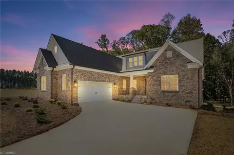 4023 Estate Dr, Lewisville, NC 27023