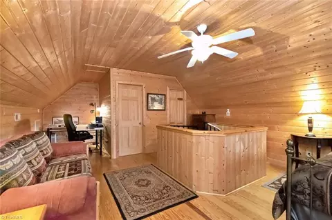 282 Brookline Dr, Purlear, NC 28665 photo 39