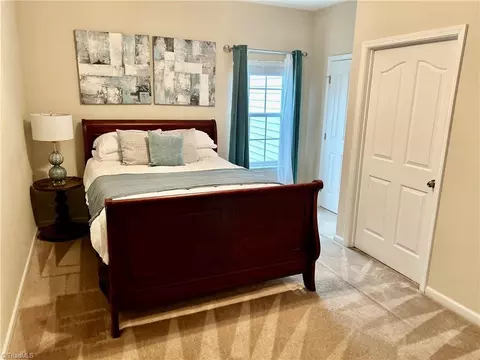 Bedroom - 2685 Lamplight Cir, High Point, NC 27265 photo 5 of 5