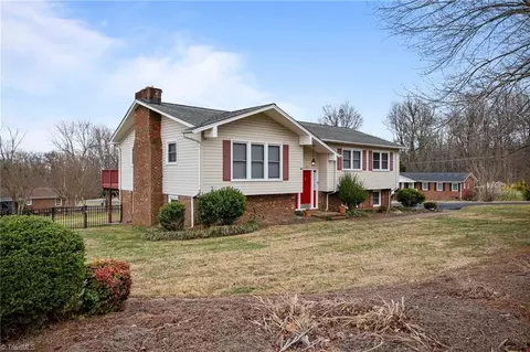 3810 Greenway Dr, Trinity, NC 27370 photo 6