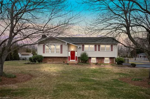 3810 Greenway Dr, Trinity, NC 27370