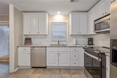 3810 Greenway Dr, Trinity, NC 27370 photo 15
