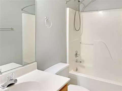 4000 Patsy Dr, Winston Salem, NC 27107 photo 14