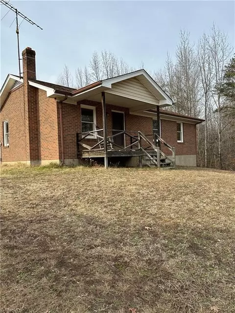 417 Bob Gauldin Rd, Pelham, NC 27311