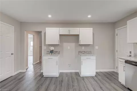 2408 Lowe Ave, High Point, NC 27260 photo 11