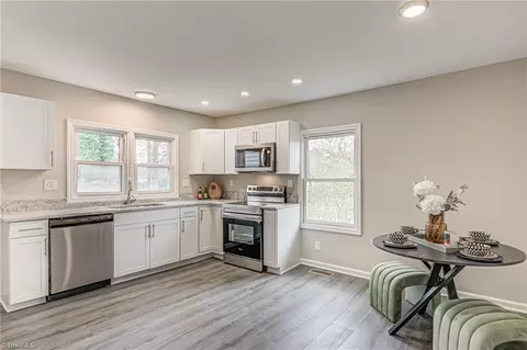 2408 Lowe Ave, High Point, NC 27260 photo 10