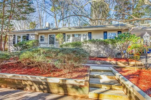 2741 Silas Creek Pkwy, Winston Salem, NC 27103