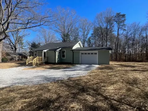 1055 Gibson Rd, Pine Hall, NC 27042