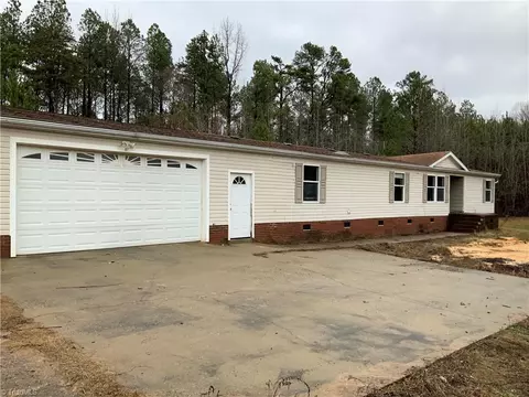 7689 Nc Highway 42, Ramseur, NC 27316