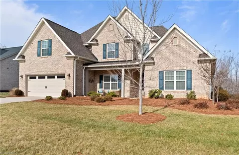 3263 Waterford Glen Ln, Clemmons, NC 27012