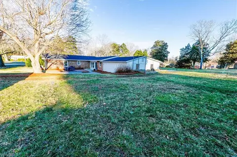 3417 Greenhill Dr, High Point, NC 27265 photo 39