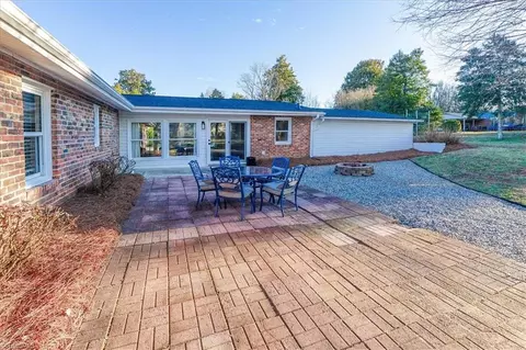 3417 Greenhill Dr, High Point, NC 27265 photo 35