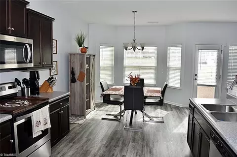 Dining - 290 Brassfield Dr, Burlington, NC 27217 photo 1 of 2