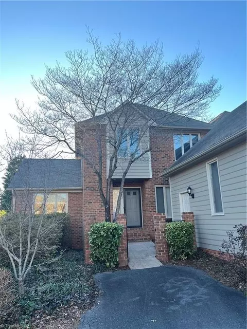 632 Croston Dr, Winston Salem, NC 27104