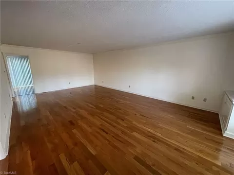 171 Old Mill Rd #B, High Point, NC 27265 photo 4