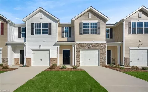 2355 Lily Dr #140, Haw River, NC 27258