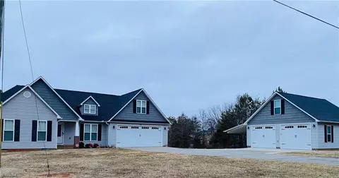 161 Lemons Rd, Stokesdale, NC 27357