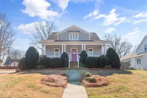 2304 Cherokee Ln, Winston Salem, NC 27103
