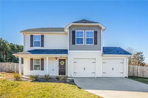 4078 Sawmill Rd, Winston Salem, NC 27107