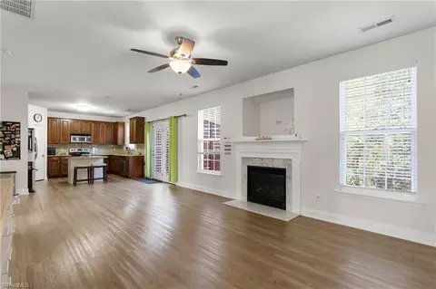 3715 Single Leaf Cir, High Point, NC 27265 photo 11