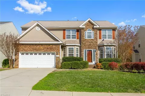 3715 Single Leaf Cir, High Point, NC 27265 photo 2