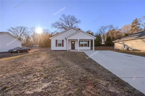 130 Fir Dr, Winston Salem, NC 27107