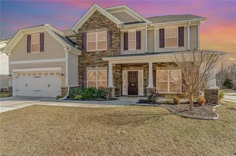939 Beesons Field Dr, Kernersville, NC 27284