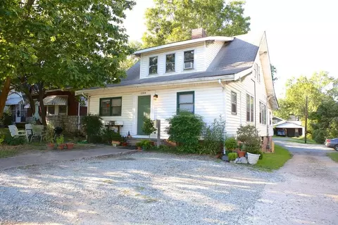 1504 Friendly Ave W, Greensboro, NC 27403