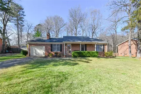 683 Woodland Cir, Asheboro, NC 27203