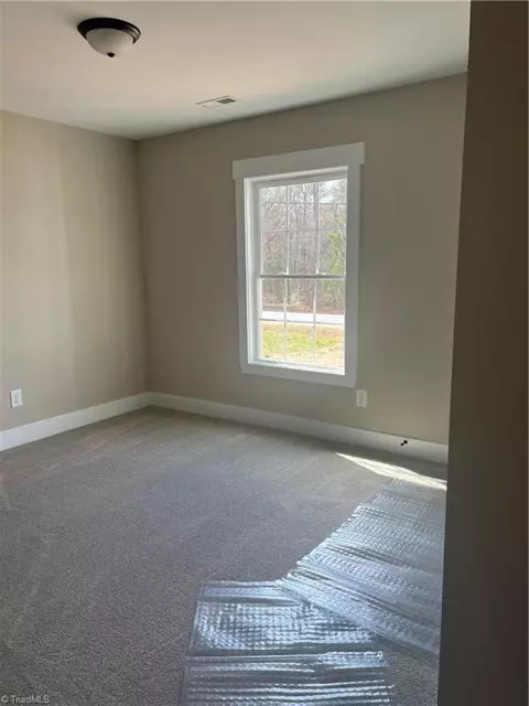 103 Pilot Dr, Thomasville, NC 27360 photo 7