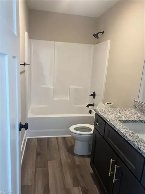 103 Pilot Dr, Thomasville, NC 27360 photo 9
