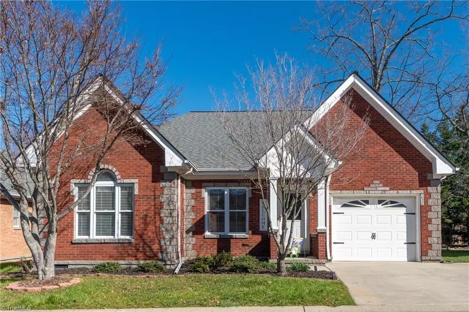 552 Leston Gilbert Dr, Kernersville, NC 27284 25 Photos Movoto