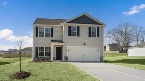 160 Neal Farm Dr, Stokesdale, NC 27357