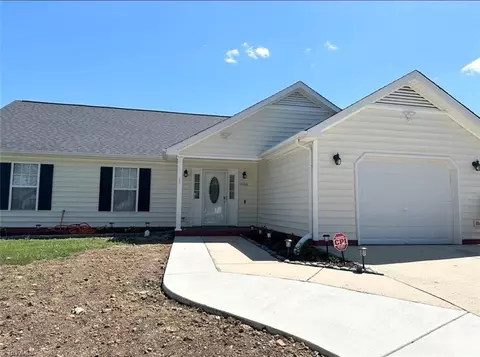 1006 Flintwood Ct, High Point, NC 27265