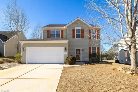 6105 Elderbush Dr, Greensboro, NC 27405