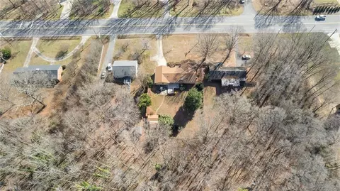 View/Area - 209 Stadium Dr, Eden, NC 27288 photo 4 of 5