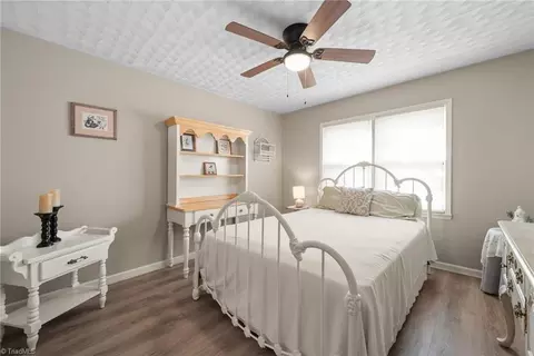 Bedroom - 209 Stadium Dr, Eden, NC 27288 photo 3 of 5