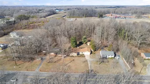 View/Area - 209 Stadium Dr, Eden, NC 27288 photo 1 of 5