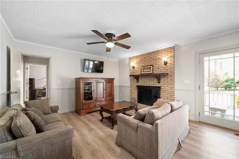 Living - 209 Stadium Dr, Eden, NC 27288 photo 2 of 4