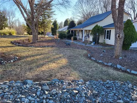 112 Cullen Ct, Lexington, NC 27292