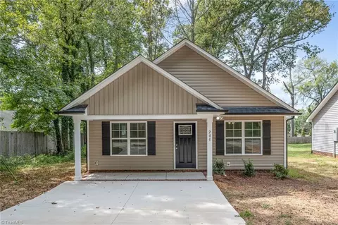 205 15th St E, Salisbury, NC 28144