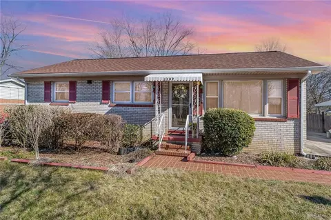 2307 Atlanta St, Greensboro, NC 27406