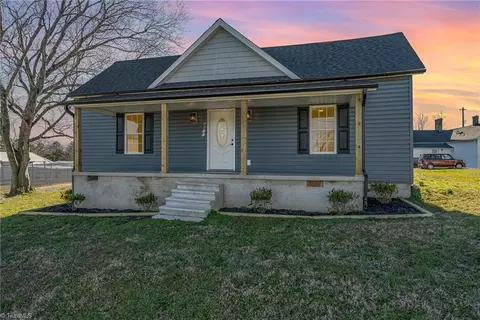 2811 Swepsonville Saxapahaw Rd, Graham, NC 27253