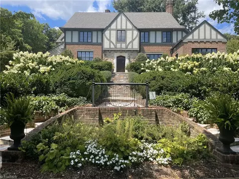 280 Halcyon Ave, Winston Salem, NC 27104