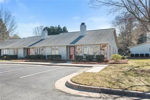 2722 Spring Bridge Trl, Greensboro, NC 27410