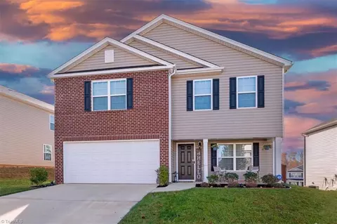 104 Saddlehorse Ln, Greensboro, NC 27405