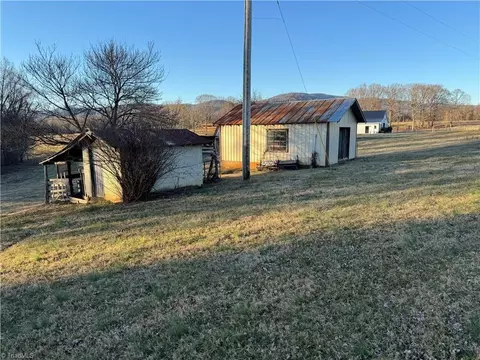 Exterior - 969 Traphill Union Rd, Traphill, NC 28685 photo 4 of 7