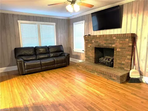Living - 969 Traphill Union Rd, Traphill, NC 28685 photo 2 of 3