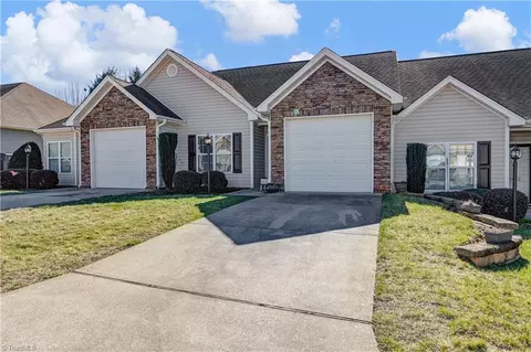 1646 Grand Springs Dr, Winston Salem, NC 27127
