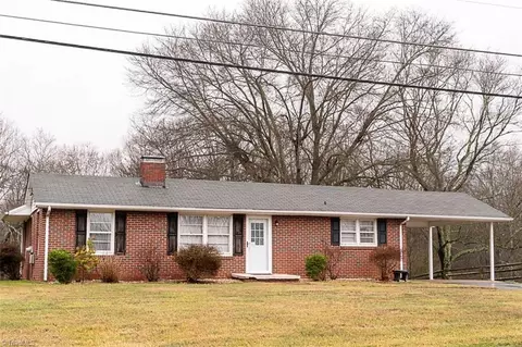 6909 Us Highway 601, Boonville, NC 27011